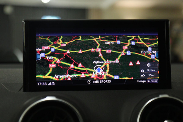 Audi Q2 35 TFSI S Edition CARPLAY/STOELVERWARMING/CAM/NAVI/PARKHULP/VOL