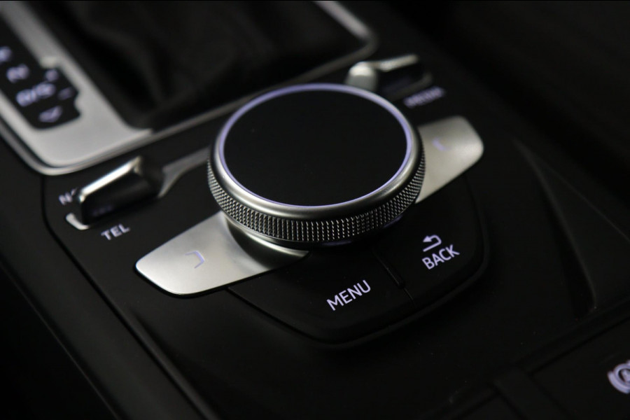 Audi Q2 35 TFSI S Edition CARPLAY/STOELVERWARMING/CAM/NAVI/PARKHULP/VOL