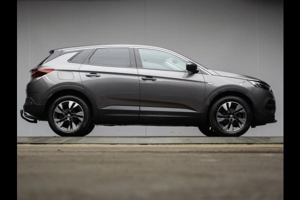 Opel Grandland X 1.2 Turbo Business Executive Sport (APPLE CARPLAY,NAVI,CAMERA,CLIMATE,CRUISE,PDC,TREKHAAK,SPORTSTOELEN,LM VELGEN)