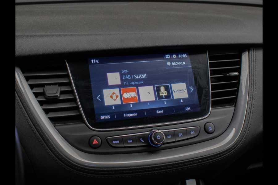 Opel Grandland X 1.2 Turbo Business Executive Sport (APPLE CARPLAY,NAVI,CAMERA,CLIMATE,CRUISE,PDC,TREKHAAK,SPORTSTOELEN,LM VELGEN)