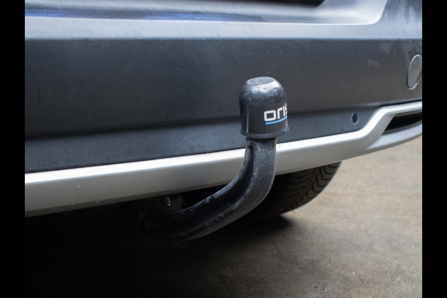 Opel Grandland X 1.2 Turbo Business Executive Sport (APPLE CARPLAY,NAVI,CAMERA,CLIMATE,CRUISE,PDC,TREKHAAK,SPORTSTOELEN,LM VELGEN)