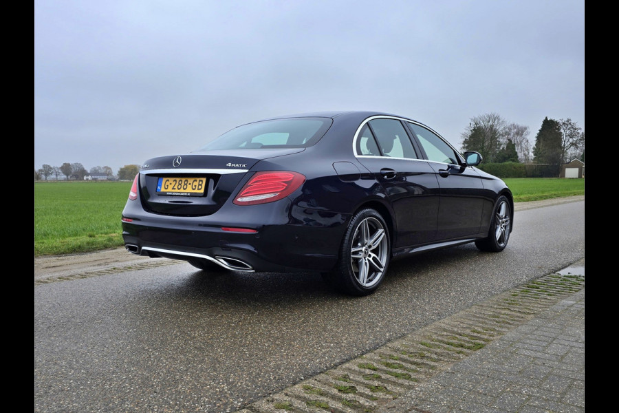 Mercedes-Benz E-Klasse 400d 4Matic Premium Plus - 340 Pk - Euro 6 - Lederen bekleding - ParkeerCamera - Schuif/Kanteldak