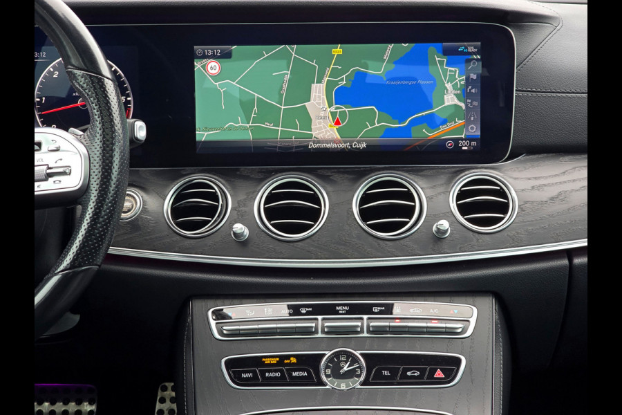 Mercedes-Benz E-Klasse 400d 4Matic Premium Plus - 340 Pk - Euro 6 - Lederen bekleding - ParkeerCamera - Schuif/Kanteldak