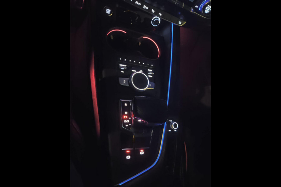 Audi A5 Sportback 2.0 TFSI MHEV Sport 290 PK RS5 uitgevoerd