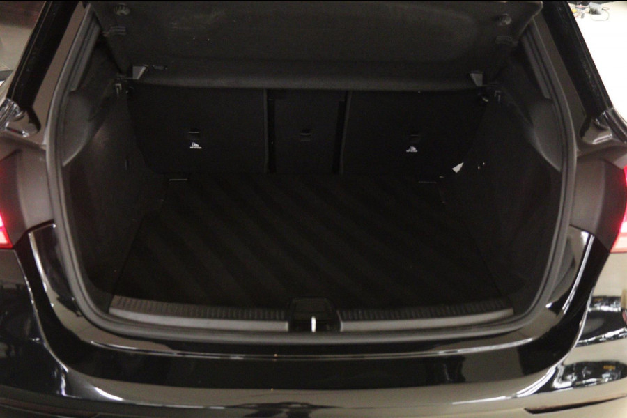 Mercedes-Benz A-Klasse AMG 35 4MATIC PANO/CAM/BURM/MEMORY/NIGHTPAKET/BOMOL