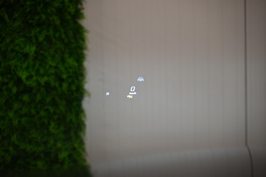 Mercedes-Benz EQC 400 4MATIC AMG 80 kWh - Memory - Distronic - 360 Camera - Schuifdak - Burmester - Trekhaak -