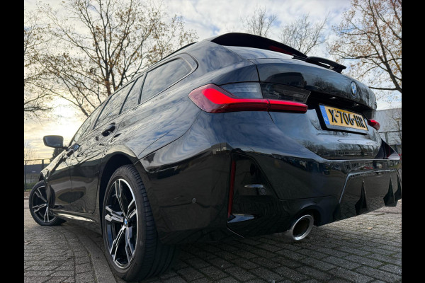 BMW 3 Serie Touring 330e 2023 M-SPORT PHEV HYBRID 293PK ACC LEDER LUXE LED