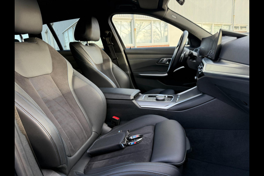 BMW 3 Serie Touring 330e 2023 M-SPORT PHEV HYBRID 293PK ACC LEDER LUXE LED