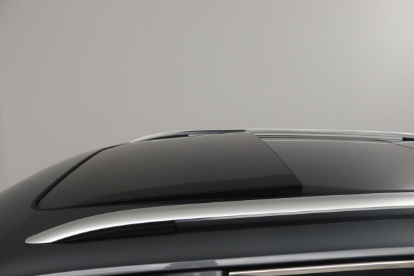 Volkswagen Tiguan Allspace 1.5 TSI Highline Business R 7p. (PANORAMADAK, ELEKT. WEGKLAPBARE TREKHAAK, STOELVERWARMING)