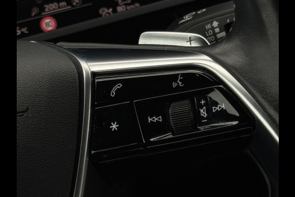 Audi e-tron Quattro edition Plus, 1 e eigenaar, SOH 91 %, panodak, leder, camera, afn. trekhaak, stoelverwarming, NL auto nap