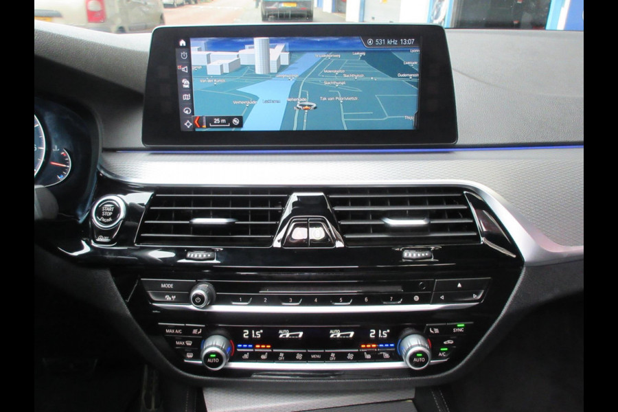 BMW 5 Serie Touring 540i xDrive High Executive Leer Pano