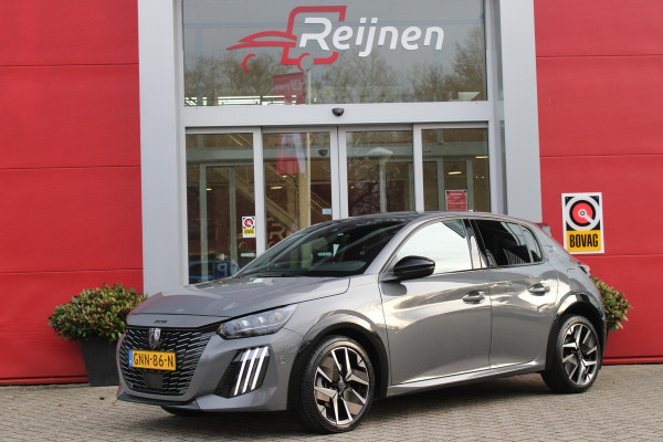 Peugeot 208 Hybrid 145PK e-DCS6 GT PACK | ELEKTRISCH VERSTELBARE BESTUURDERSSTOEL MET MASSAGE FUNCTIE | CAMERA VOOR + ACHTER | ALCANTARA BEKLEDING | DODEHOEK DETECTIE | ADAPTIVE CRUISE CONTROL | NAVIGATIE | DRAADLOZE APPLE CARPLAY/ANDROID AURO | PANORAMA DAK | ZWART DAK | FULL LED KOPLAMPEN | DRAADLOZE TELEFOONLADER | STOEL VERWARMING | LICHTMETALEN VELGEN 17" | GETINTE RUITEN |