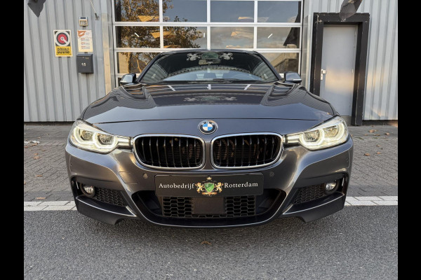 BMW 3-serie 320i M Performance CARPLAY/LED/CAM/M18/LEER/NAVI