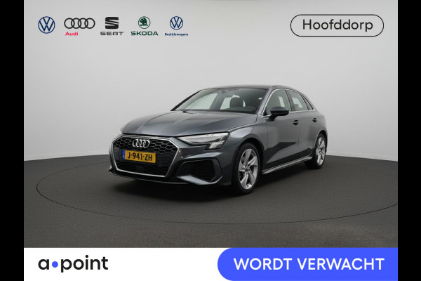 Audi A3 Sportback 30 TFSI S edition 110 pk S-tronic | Navigatie | Parkeersensoren achter | Apple Carplay/Android Auto | LED koplampen | S-Line |