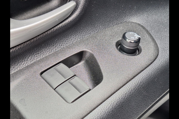 Toyota Aygo X 1.0 VVT-i S-CVT Pulse Automaat | Eerste eigenaar, Bi-Tone, Apple CarPlay/Android auto, Climate control, November 2024