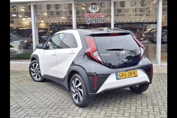 Toyota Aygo X 1.0 VVT-i S-CVT Pulse Automaat | Eerste eigenaar, Bi-Tone, Apple CarPlay/Android auto, Climate control, November 2024