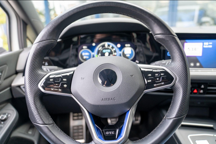 Volkswagen Golf 1.4 eHybrid GTE | Prijs rijklaar incl. 12 mnd garantie |Navi Rode remklauwen Carplay Ledverlichting