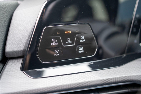 Volkswagen Golf 1.4 eHybrid GTE | Prijs rijklaar incl. 12 mnd garantie |Navi Rode remklauwen Carplay Ledverlichting