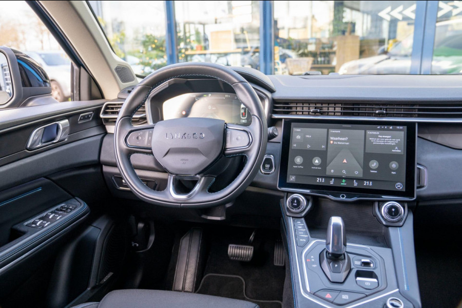 Lynk & Co 01 1.5 261PK Plugin Hybrid | Prijs rijklaar incl. 12 mnd garantie | Trekhaak Navi Panodak Led Keyless ACC Blindspot