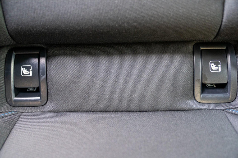 Lynk & Co 01 1.5 261PK Plugin Hybrid | Prijs rijklaar incl. 12 mnd garantie | Trekhaak Navi Panodak Led Keyless ACC Blindspot