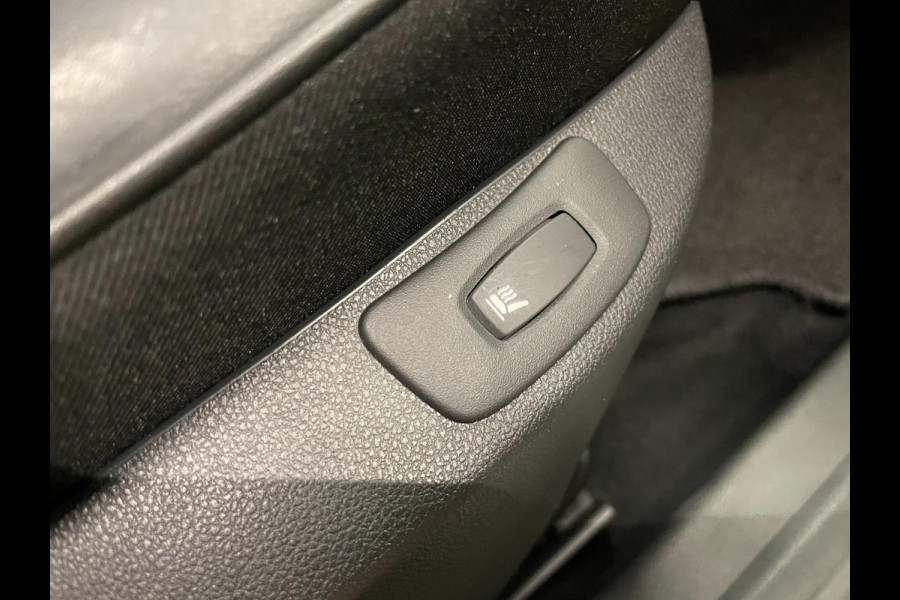 Renault Captur 1.2 TCe Initiale Paris|LUXE UITVOERING|LEDER|KEYLESS|BOSE|STOELVERW|CAMERA|CRUISE,CLIMATE CTRL|BLUETOOTH|NAP|NL-AUT