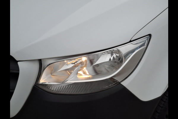 Mercedes-Benz Sprinter 211 2.2 CDI L2H2 AUTOMAAT / TREKHAAK / NAVI / EURO 6 / CARPLAY