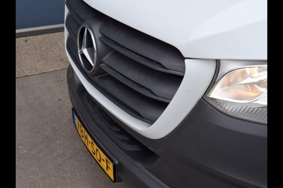 Mercedes-Benz Sprinter 211 2.2 CDI L2H2 AUTOMAAT / TREKHAAK / NAVI / EURO 6 / CARPLAY