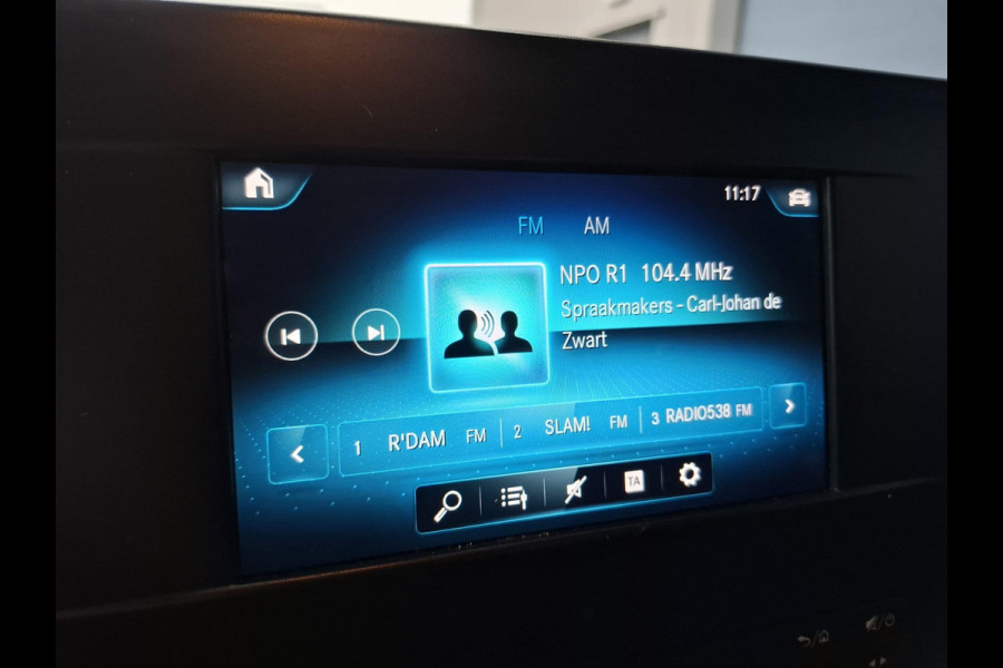 Mercedes-Benz Sprinter 211 2.2 CDI L2H2 AUTOMAAT / TREKHAAK / NAVI / EURO 6 / CARPLAY