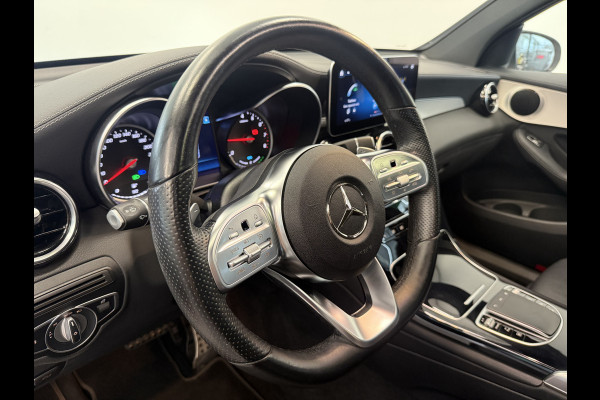 Mercedes-Benz GLC Coupé 300e 4MATIC Business Solution AMG Panoramadak PDC Achteruitrijcamera 24 maanden garantie mogelijk (*vraag naar de voorwaarden)