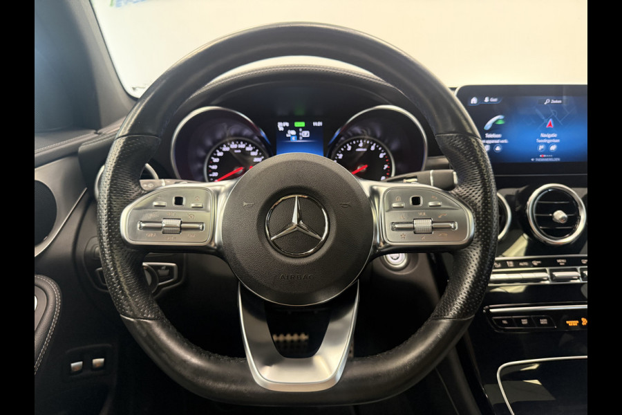 Mercedes-Benz GLC Coupé 300e 4MATIC Business Solution AMG Panoramadak PDC Achteruitrijcamera 24 maanden garantie mogelijk (*vraag naar de voorwaarden)