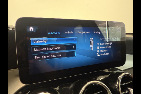 Mercedes-Benz GLC Coupé 300e 4MATIC Business Solution AMG Panoramadak PDC Achteruitrijcamera 24 maanden garantie mogelijk (*vraag naar de voorwaarden)