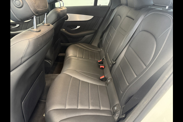 Mercedes-Benz GLC Coupé 300e 4MATIC Business Solution AMG Panoramadak PDC Achteruitrijcamera 24 maanden garantie mogelijk (*vraag naar de voorwaarden)
