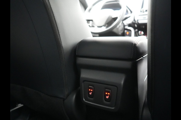 Mitsubishi Eclipse Cross 2.4 Black Edition Plug In Hybrid 188pk Dealer O.H. PHEV | 360 Camera | Adaptive Cruise | Alcantara Sportstoelen & Stuur Verwarmd | Blis | Keyless | Navigatie | DAB |