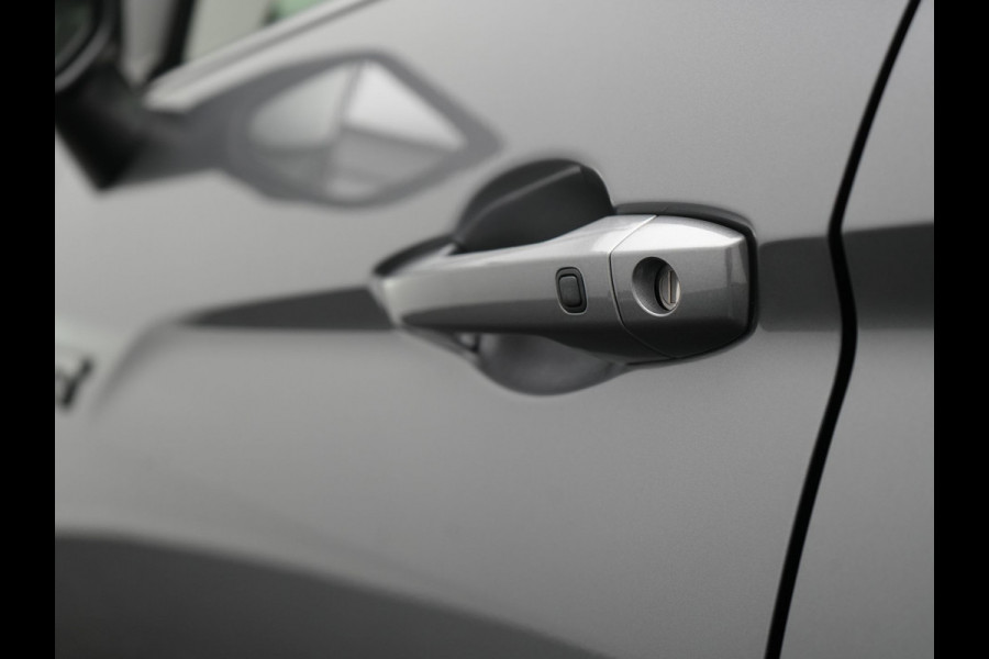 Mitsubishi Eclipse Cross 2.4 Black Edition Plug In Hybrid 188pk Dealer O.H. PHEV | 360 Camera | Adaptive Cruise | Alcantara Sportstoelen & Stuur Verwarmd | Blis | Keyless | Navigatie | DAB |