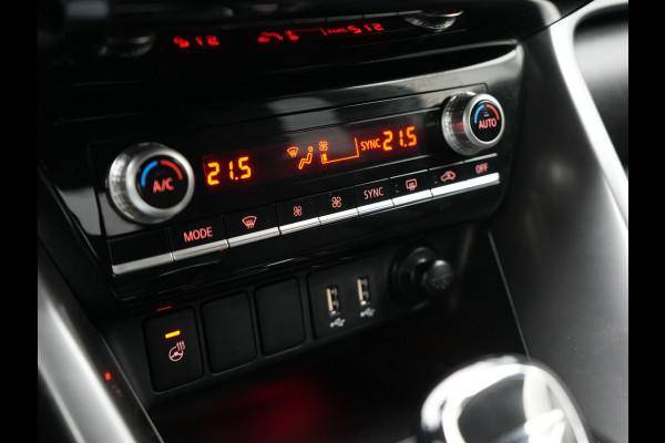 Mitsubishi Eclipse Cross 2.4 Black Edition Plug In Hybrid 188pk Dealer O.H. PHEV | 360 Camera | Adaptive Cruise | Alcantara Sportstoelen & Stuur Verwarmd | Blis | Keyless | Navigatie | DAB |