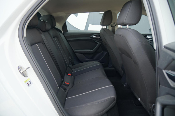 Audi A1 Sportback 30 TFSI epic 115PK + APPLE CARPLAY / CRUISE CONTROL / S-LINE EXTERIEUR