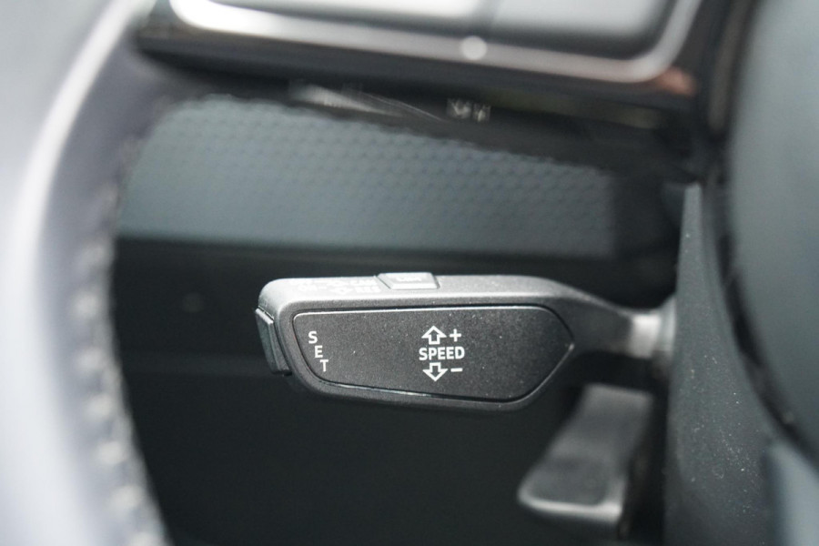 Audi A1 Sportback 30 TFSI epic 115PK + APPLE CARPLAY / CRUISE CONTROL / S-LINE EXTERIEUR