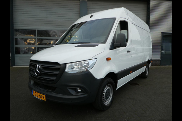 Mercedes-Benz Sprinter 317 CDI L2H2 automaat airco camera navigatie pdc