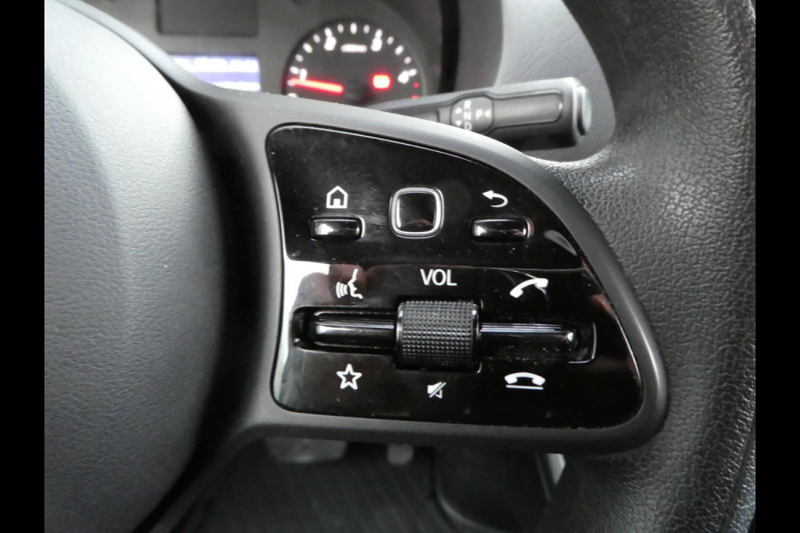 Mercedes-Benz Sprinter 317 CDI L2H2 automaat airco camera navigatie pdc