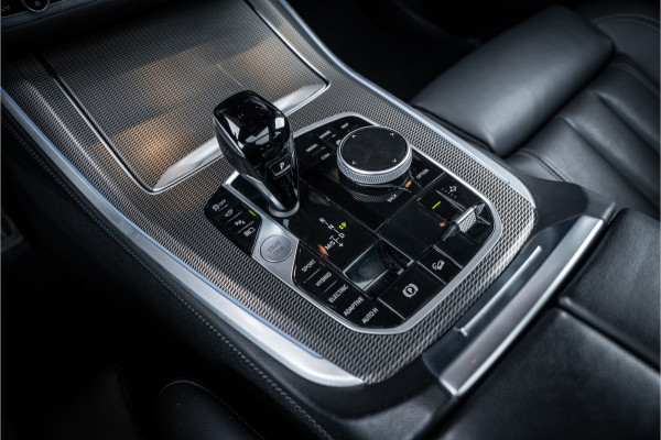 BMW X5 xDrive45e High Executive - M Sport | Panorama | Laser | Memory | 360 Camera | Luchtvering
