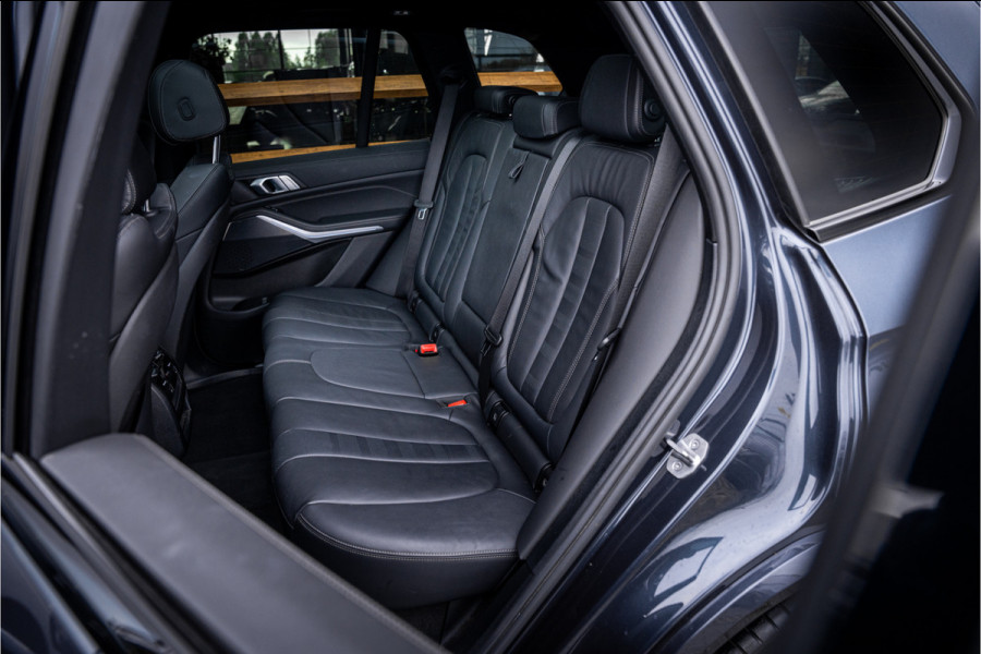 BMW X5 xDrive45e High Executive - M Sport | Panorama | Laser | Memory | 360 Camera | Luchtvering