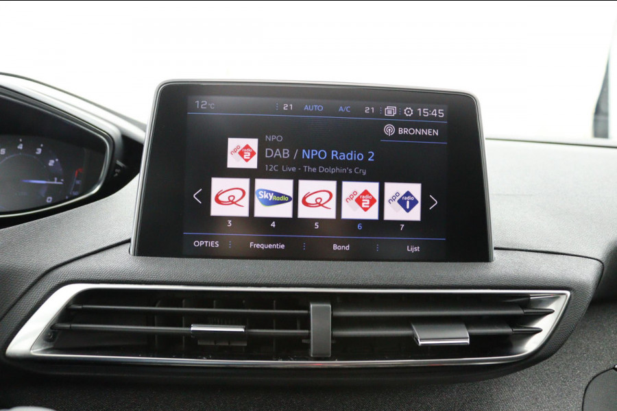 Peugeot 5008 1.2 *130PK*AUTOM.*ECC*CRUISE*NAVI*HAAK*PANO*