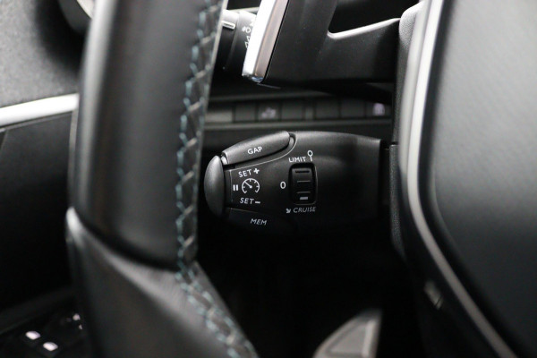 Peugeot 5008 1.2 *130PK*AUTOM.*ECC*CRUISE*NAVI*HAAK*PANO*