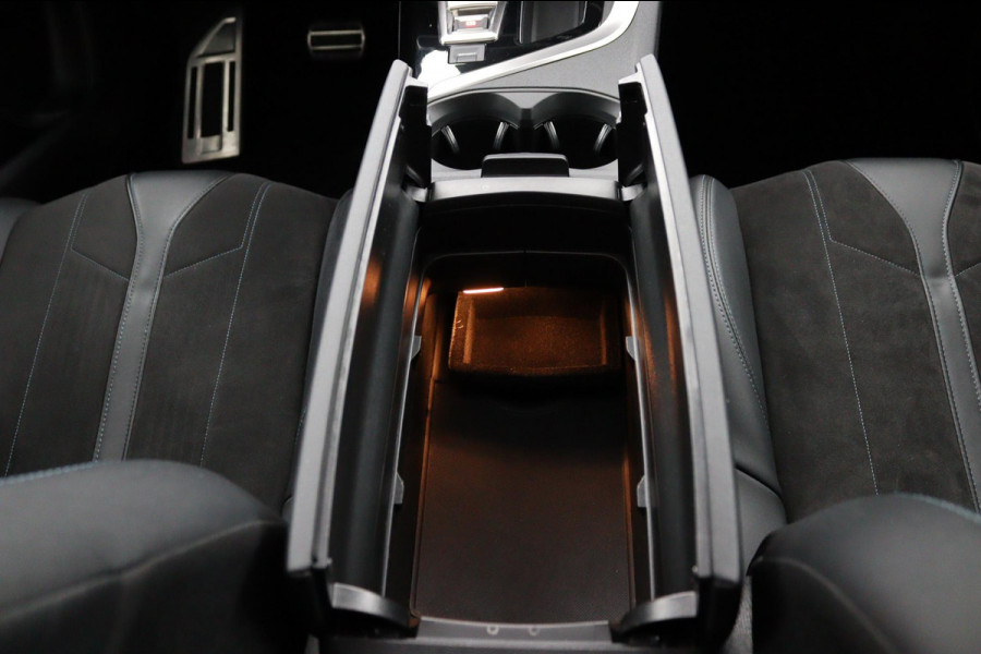 Peugeot 5008 1.2 *130PK*AUTOM.*ECC*CRUISE*NAVI*HAAK*PANO*