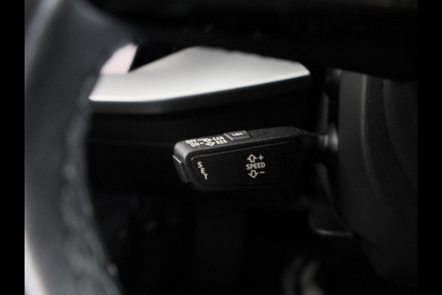 Audi A3 Sportback 30 TFSI Advanced edition 110 pk S-tronic | Navigatie | Parkeersensoren achter | Cruise control | LED koplampen | Apple Carplay/Android Auto |