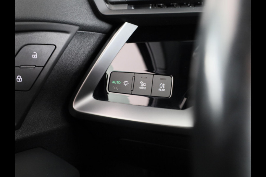 Audi A3 Sportback 30 TFSI Advanced edition 110 pk S-tronic | Navigatie | Parkeersensoren achter | Cruise control | LED koplampen | Apple Carplay/Android Auto |