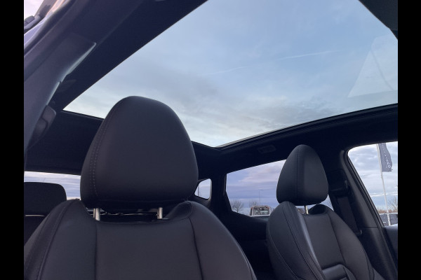 Nissan QASHQAI 1.3 DIG-T Tekna | Pano-Dak | Trekhaak | Carplay | Bose | Navi | Camera | Climate