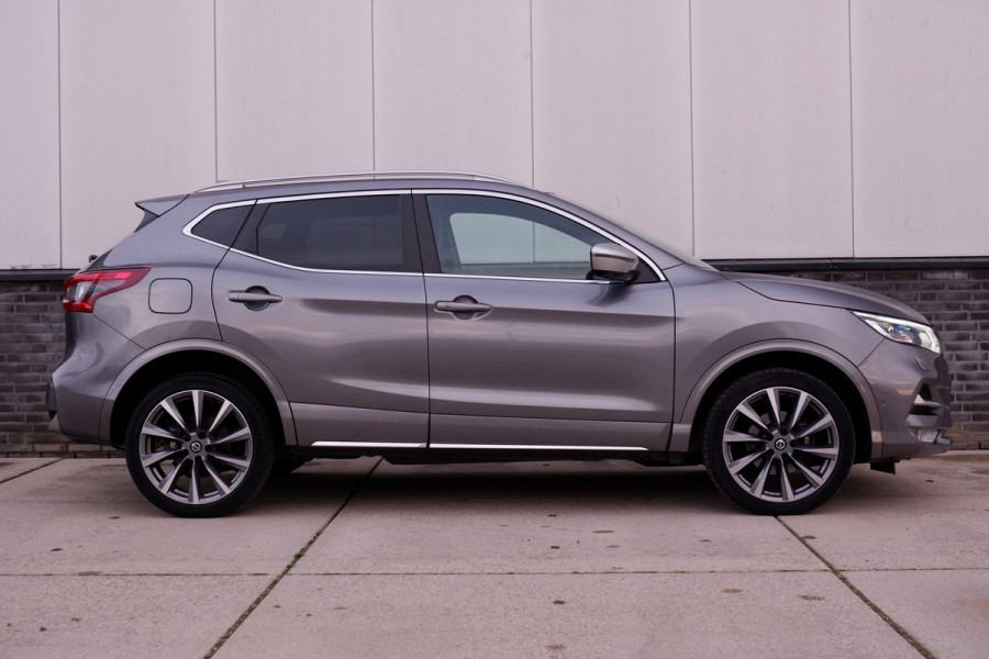 Nissan QASHQAI 1.3 DIG-T Tekna | Pano-Dak | Trekhaak | Carplay | Bose | Navi | Camera | Climate