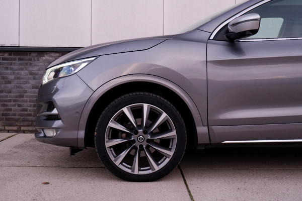 Nissan QASHQAI 1.3 DIG-T Tekna | Pano-Dak | Trekhaak | Carplay | Bose | Navi | Camera | Climate