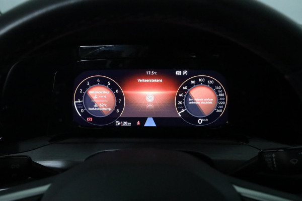 Volkswagen Golf 1.5 TSI Style 130pk 6bak| Navi| 18'LMvelgen| head-up display| verwarmde voorstoelen